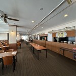 サンホテル - レストランはかなり広いです