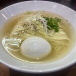 ヌードル＆スパイスカレー 今日の1番 - 【和牛テールの塩そば(かけ) ¥1,100-】