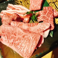近江うし焼肉 にくTATSU 銀座店 - 
