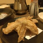 和香菜 - 油重い揚げ手羽。