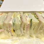 ラビアンローズ - サンドイッチ一箱1000円！マヨネーズたっぷり！