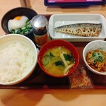 すき家 - 料理写真:さばのっけ朝食、牛小鉢　（さばはカットするか切れ目を入れて提供してほしいな）