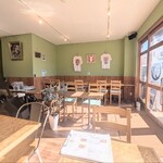 カフェ ユエ - 店内