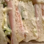 ラビアンローズ - サンドイッチ一箱1000円のどアップ！