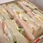 ラビアンローズ - サンドイッチ一箱1000円！