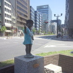 そらのいろ麹町本舗 - 休日の麹町はガラッガラやなｗｗこれがドーナツ化現象･・(((( ；ﾟДﾟ)))ｶﾞｸｶﾞｸﾌﾞﾙﾌﾞﾙ