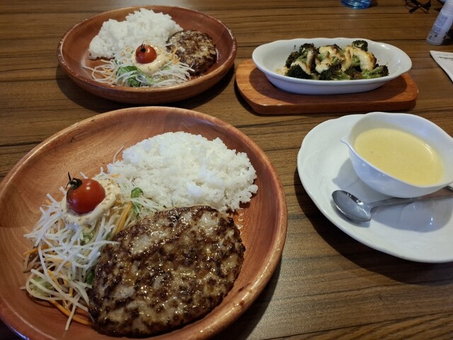 びっくりドンキー 十條店 - 新富士（ファミレス）の写真