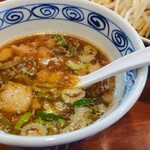 自家製麺 まる太 - つけ汁は豚&魚介で甘めの仕上がり