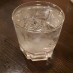 居酒屋 もぢょい有限会社 - 和ら麦(ロック)　299円