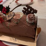 ピュイサンス - かなり重みもあり、ずっしりしたケーキでした。