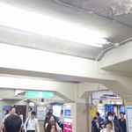 個室居酒屋　東京燻製劇場 - その後は狭い駅構内をスルッと進み