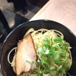 久留米ラーメン 和ノ吉 - ランチタイムのサービスの替玉