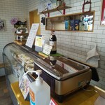幸せ弁当と洋風お惣菜のお店RECETTE - 内観、陳列ケース