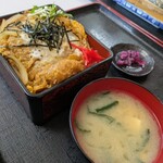 かすみ食堂 - かつ丼