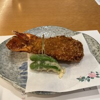 活伊勢海老料理 中納言 神戸三宮本店 - 