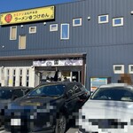 雷 - 松戸店に比べて大箱ですな( ˇωˇ )