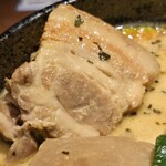 イエロー - 夢みたいな皮付き角煮