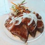 国産熟成焼肉 肉バル ドウラクコリーダ - ローストビーフ