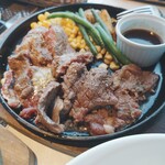 国産熟成焼肉 肉バル ドウラクコリーダ - 火入れは残念でした