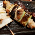 大山どり 炭火焼酒場 俺の店 - ﾅﾝｺﾂ/ﾈｷﾞﾏ(塩)/ﾚﾊﾞｰ