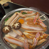 泳ぎとらふぐ活蟹料理 あじ平 曽根崎 - 活てっちり・蟹ちり鍋