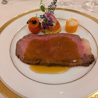 綱町三井倶楽部 - 