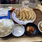 餃子の王将 赤羽駅南口店 - 餃子定食¥1001ニンニク激増し¥44ご飯大盛り¥55(税込)計¥1100