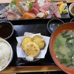 海鮮お食事処 銀蔵 - ネタが全て新鮮！