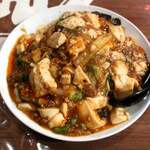 横浜 青葉餃子 - キノコ入り麻婆やきそば