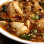 横浜 青葉餃子 - キノコ入り麻婆やきそば