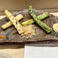 意気な寿し処阿部 広尾別館 - アスパラ
