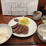 牛たん料理 閣 ブランドーム本店 - 