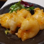 フレンチ料理人が作る大衆酒場 とん福 - 海老チリマヨ