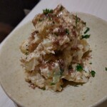 フレンチ料理人が作る大衆酒場 とん福 - アンチョビポテトサラダ