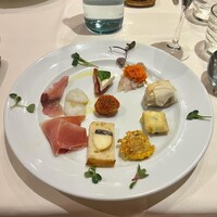 オステリア・トット - 