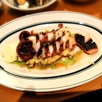 CASALINA - タコ足丸ごと炭火焼き