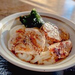 ヨコクラうどん - 鶏チャー葱炙油うどん 黒胡椒が合う