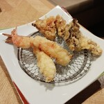 銀座 ハゲ天 - 季節の天ぷらと蕎麦のセット