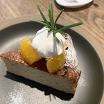 コーヒーとおやつの店 アンドモア - 上に乗ったデコポンが爽やか♫