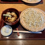 志趣饗粋 蕎麦 鷲ひら - 芝エビとゆり根のかき揚げつけ汁せいろ