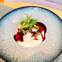 MIDO RESTAURANT PIC NIKA - 