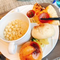 MIDO RESTAURANT PIC NIKA - 