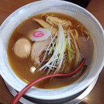 栄昇らーめん - あごだしラーメン（800円）、味付玉子（150円）