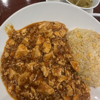 個室中華 頤和園 溜池山王店 - 
