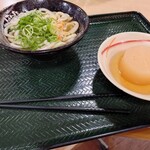 はなまるうどん - 料理写真:かけ小、大根おでん　計510円