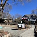 メリーゴーラウンドカフェ - もえぎの村