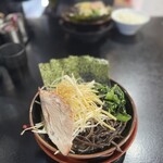 横浜家系ラーメン 山崎家 - 