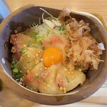 こめらく 海鮮茶漬けとおむすびと - 
