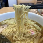 らーめんどんぐり - いつも通りの麺。