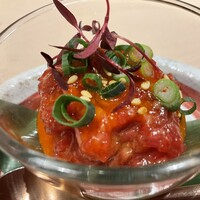 牛刺しと焼肉 仔虎 クリスロード店 - 【一口ユッケ】✨ランチタイム限定✨‼️¥550（税込み）新鮮な生肉と卵黄の旨味凝縮❤️まさに神‼️